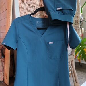 FIGS Scrubs Set |Small|